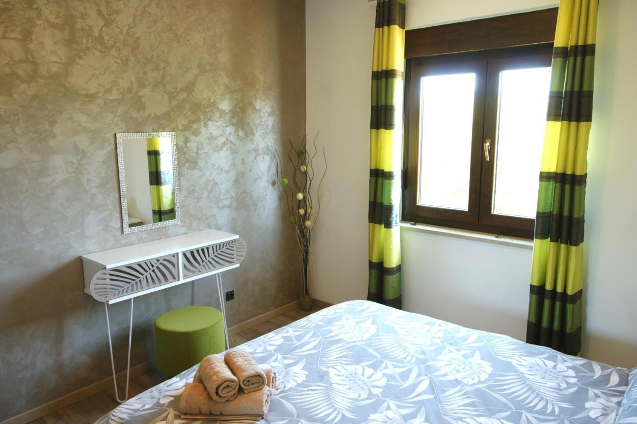 Apartment Grbin Pula Bagian luar foto