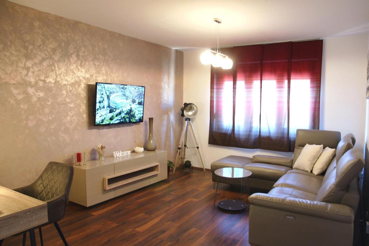 Apartment Grbin Pula Bagian luar foto
